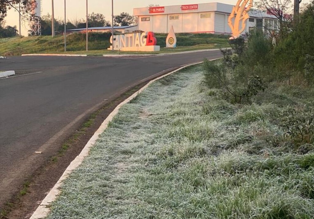 Região Central registra temperaturas negativas nesta sexta-feira; em Santiago houve registro de geada