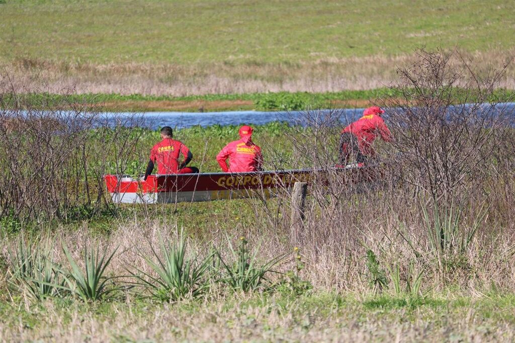 Encerra 2º dia de buscas por jovem desaparecido em São Gabriel; polícia trabalha com possibilidade de assassinato