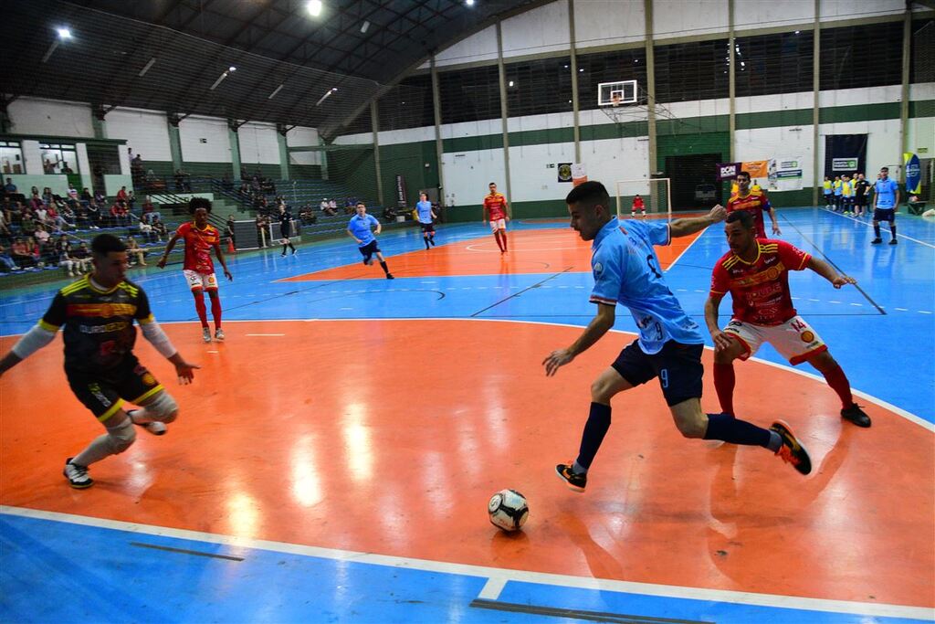 UFSM Futsal enfrenta a AABC São José em Cachoeira do Sul