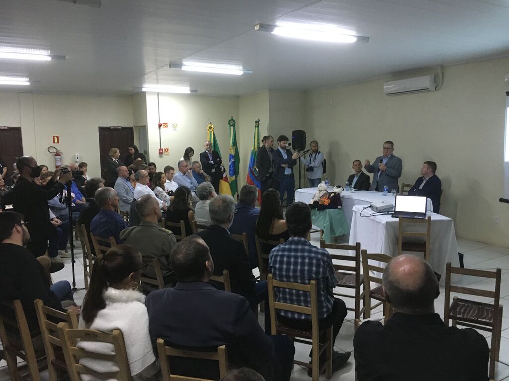 Governador Ranolfo Vieira Júnior visita Vale Vêneto e recebe reivindicações de prefeitos da região