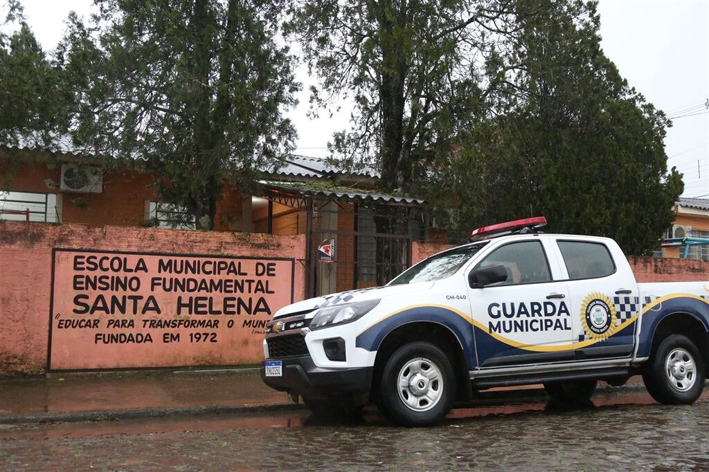 Escola que seria alvo de ataque mantém rotina de aulas, mas segue em reuniões para traçar um plano de ação