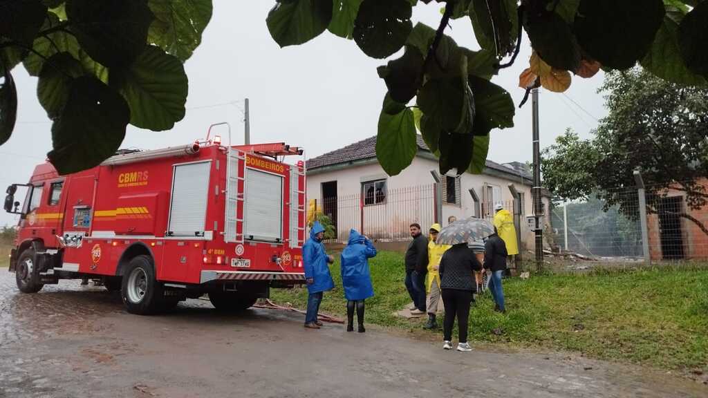 Corpo de mulher de 63 anos é encontrado em casa incendiada em Júlio de Castilhos