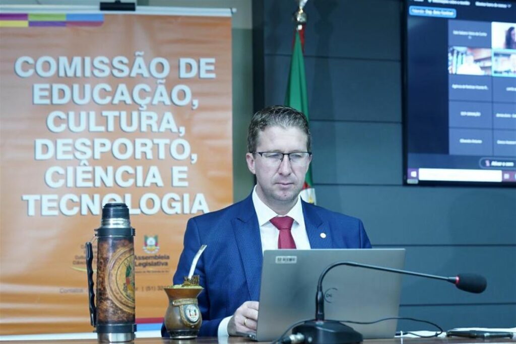 Maurício Araujo: Beto Fantinel assume a titularidade do mandato na Assembleia Legislativa