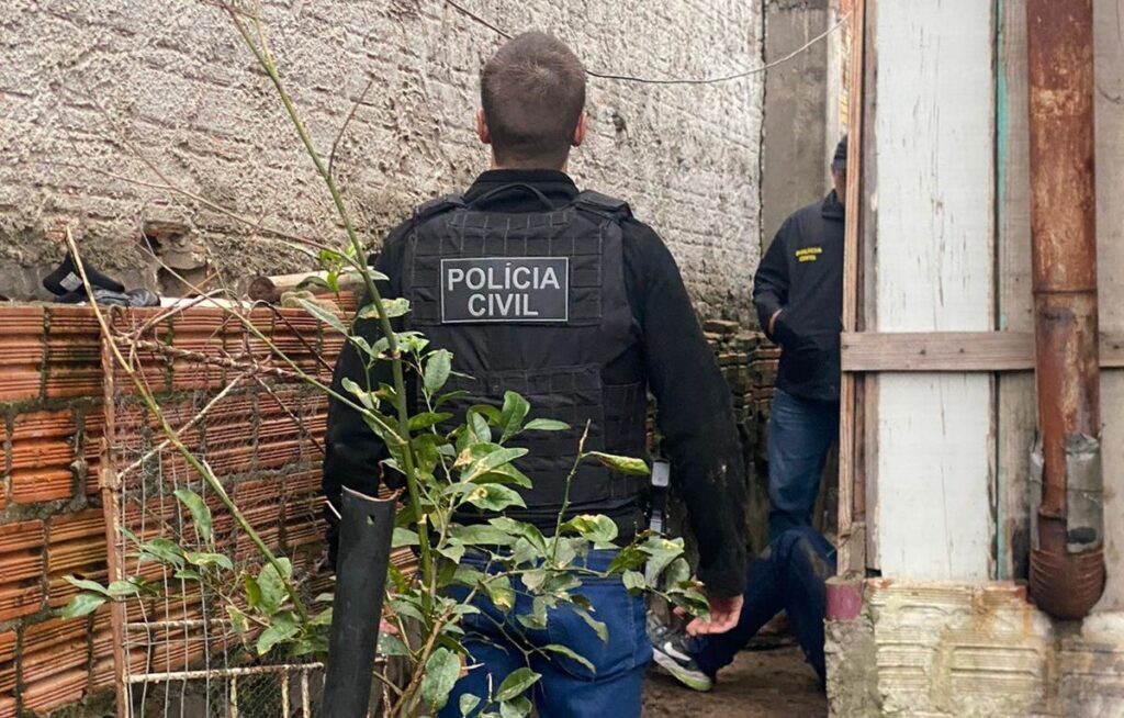 Suspeito de balear motorista em assalto é preso pela Polícia Civil