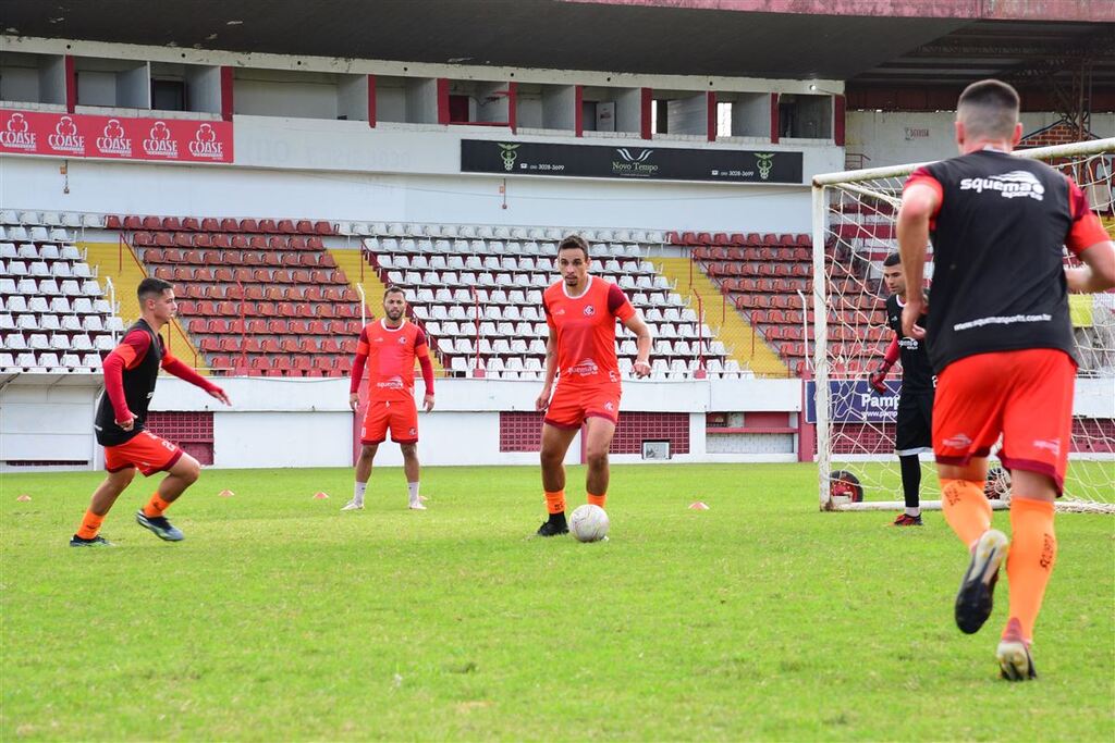 Matemática permite Inter-SM sonhar com vaga nas quartas