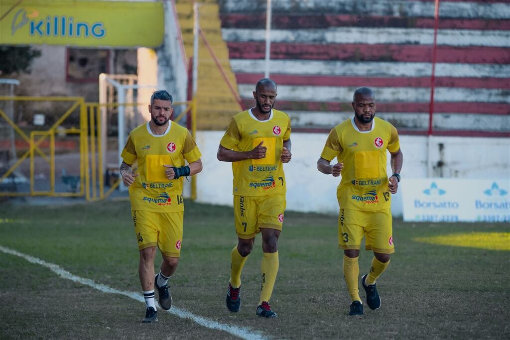 Inter-SM se reapresenta e pensa no São Paulo-RG