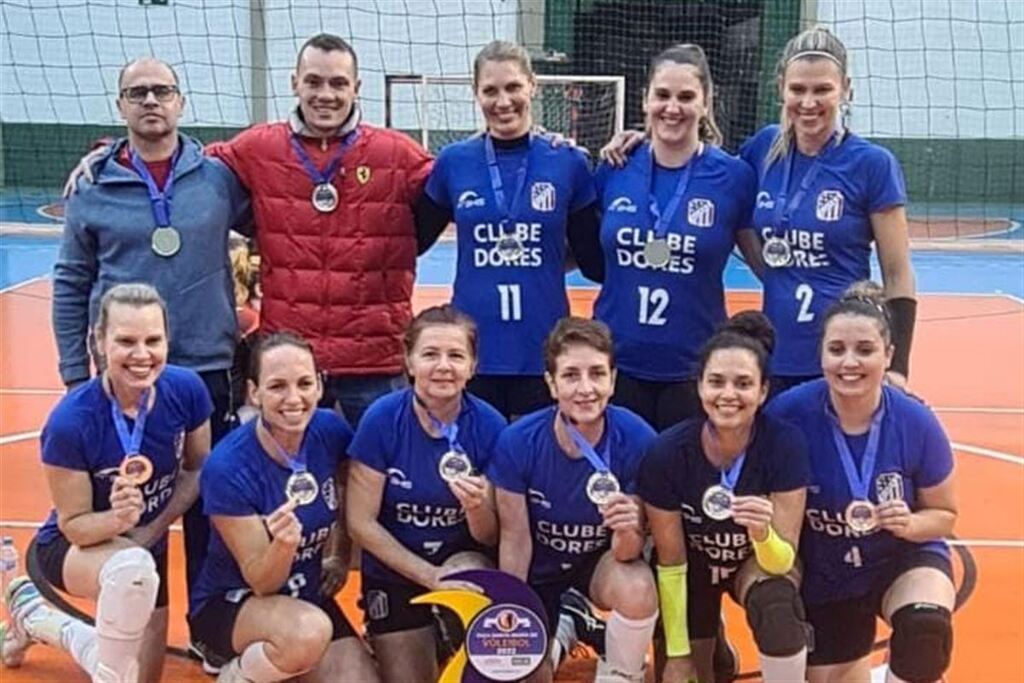 VSMAE e Dores vencem a Taça Santa Maria de Voleibol