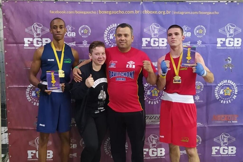 Boxeadores de Santa Maria se destacam em competição estadual