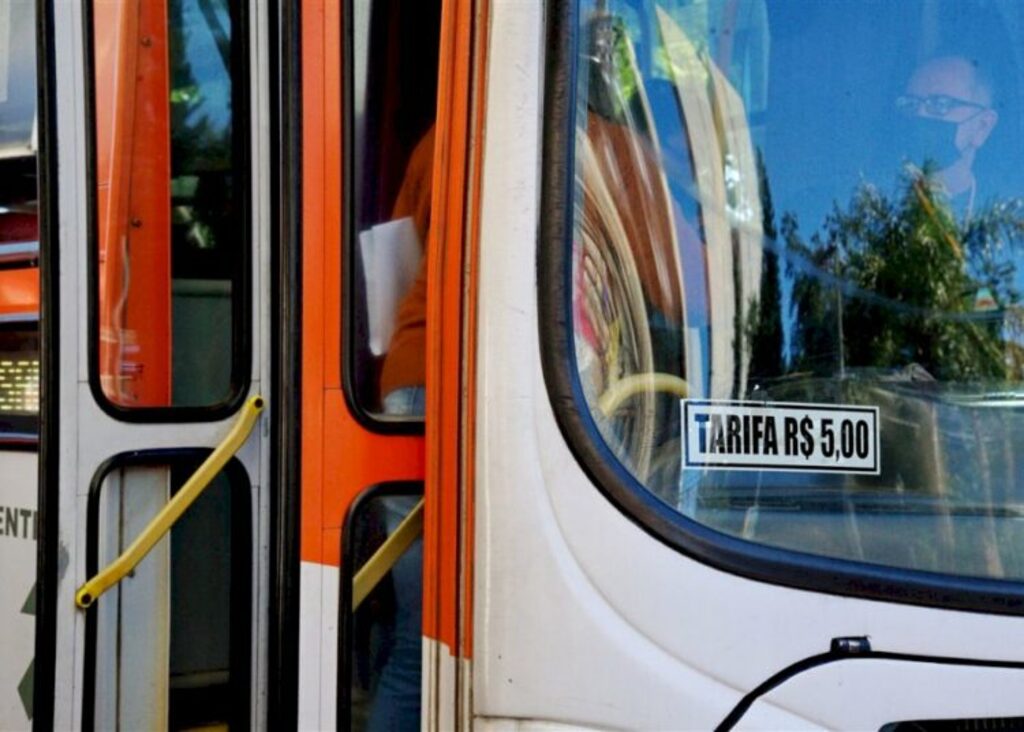 Prefeitura envia para a Câmara projeto para redução do valor da passagem de ônibus