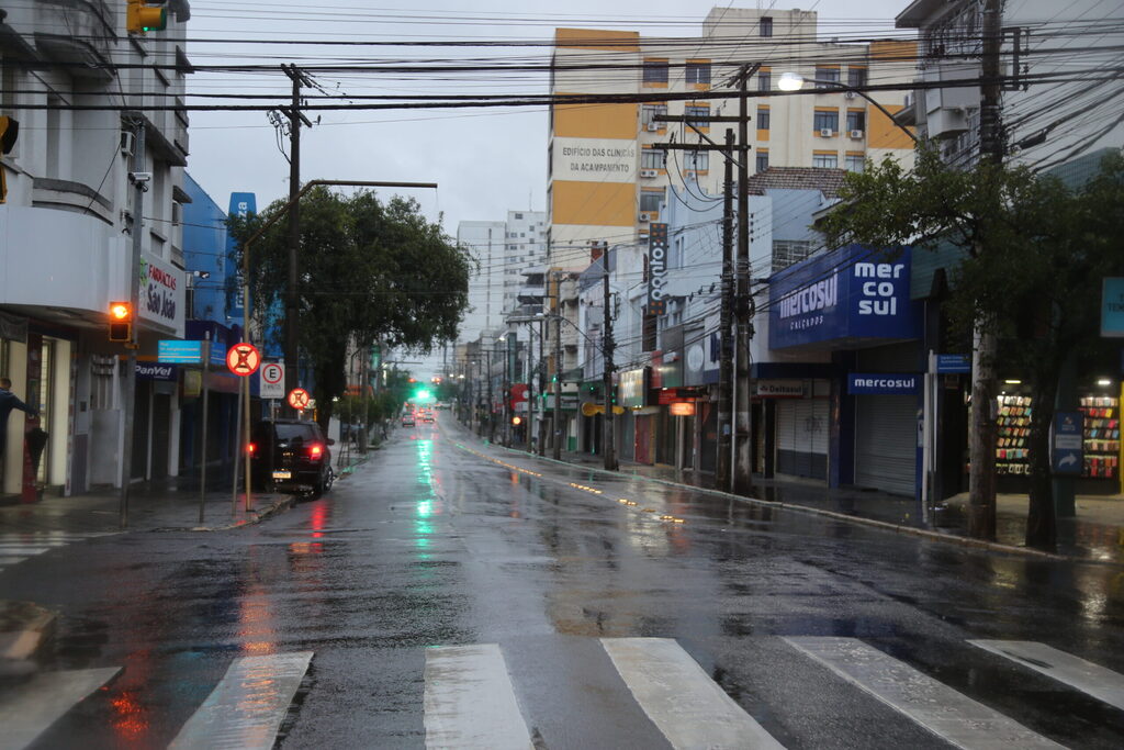 Santa Maria não registra estragos da tempestade e aulas na Rede Municipal podem ser retomadas nesta quarta-feira