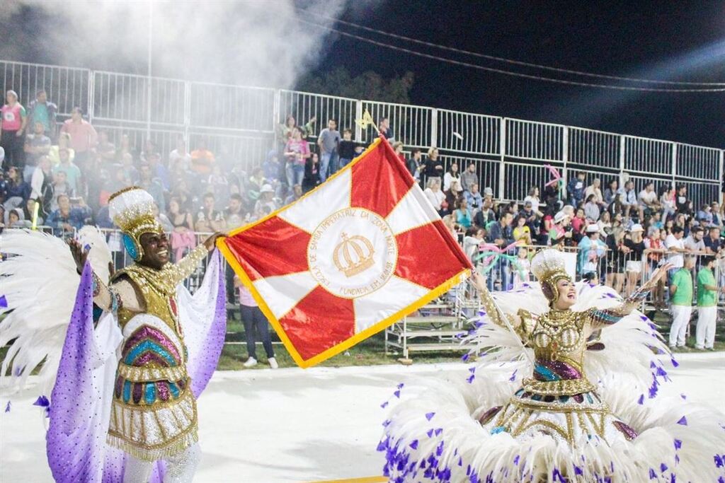 Carnaval em Cruz Alta deve receber cerca de 15 mil pessoas durante os dois dias de folia