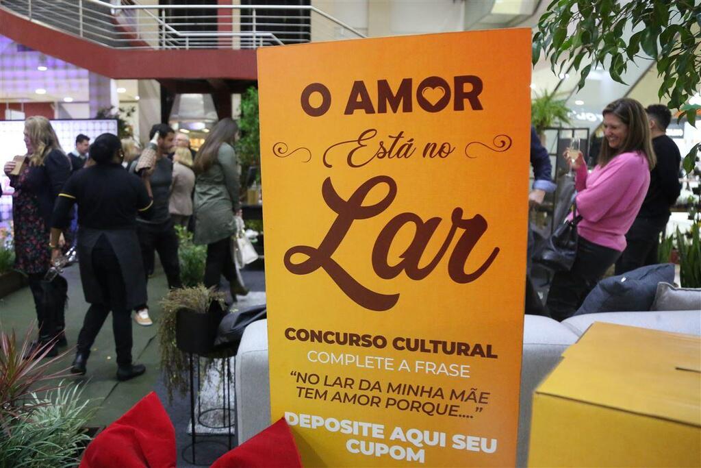 Concurso “O amor está no lar” vai premiar duas mães