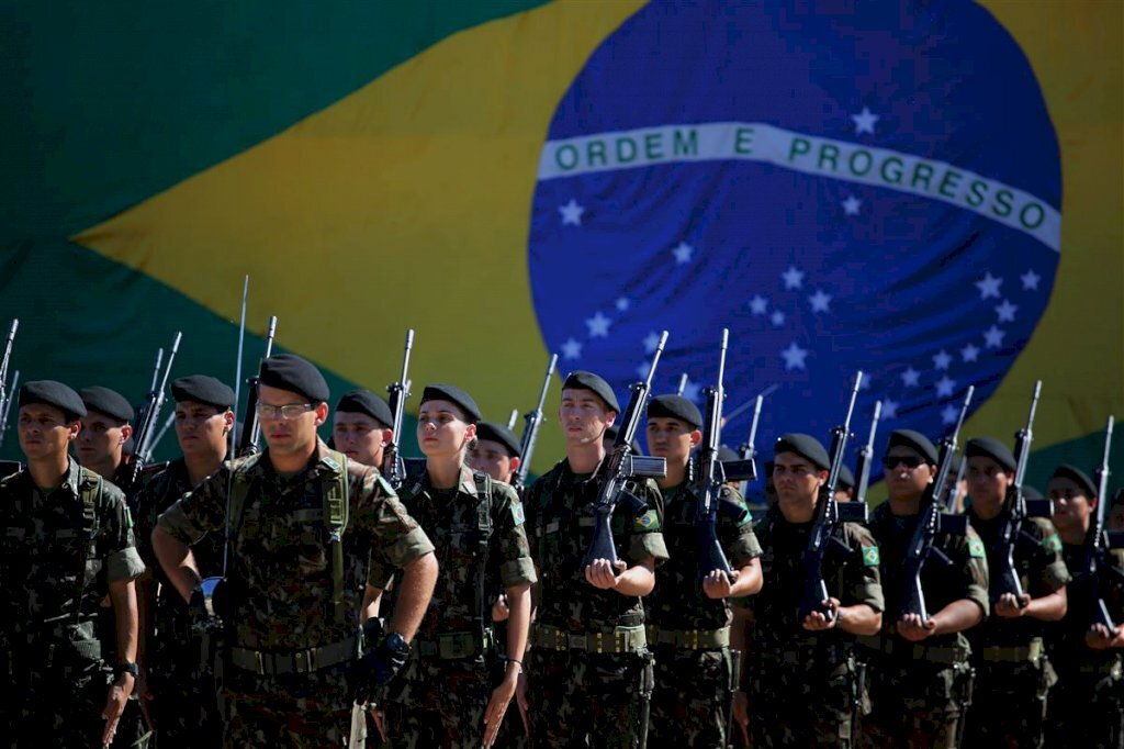 Guarnição de Santa Maria tem eventos comemorativos ao Dia do Exército