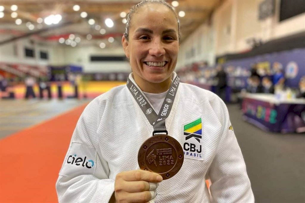 Maria Portela garante bronze individual e o ouro por equipes no Pan-Americano de Judô