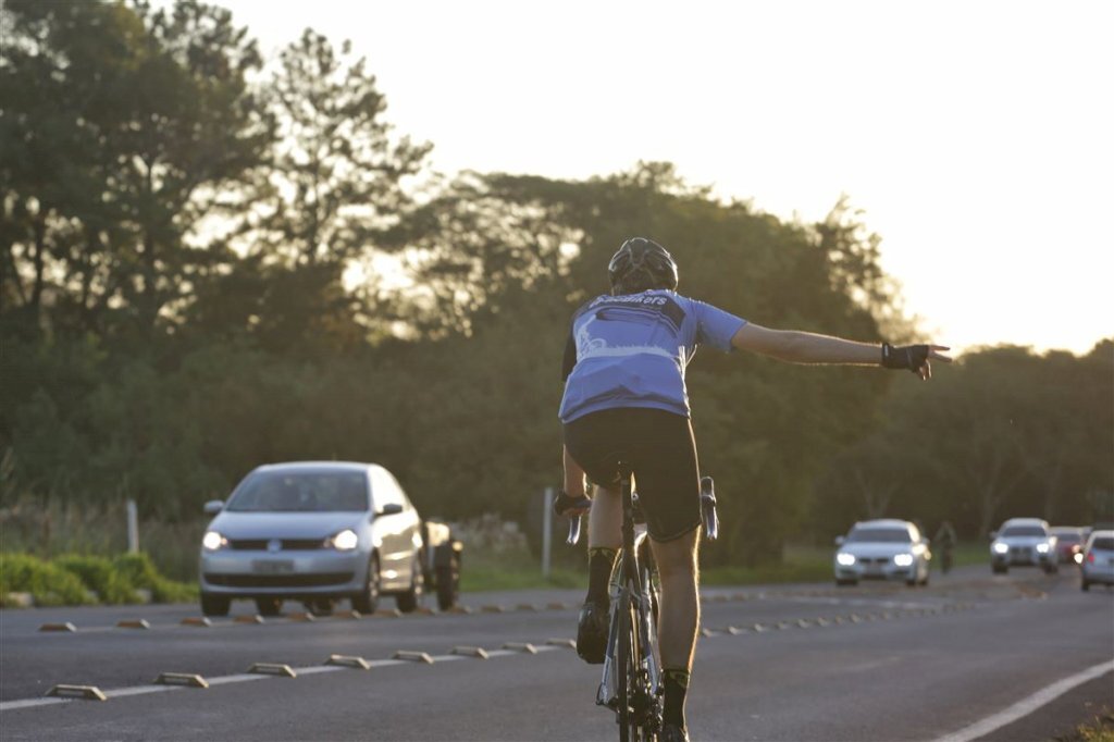 Ciclistas sob ameaça: os perigos e a violência contra quem pedala na região
