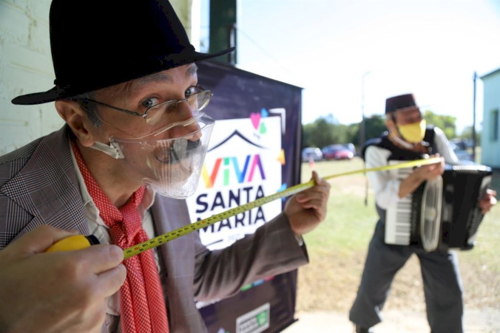 VacinArte leva música e diversão até os pontos de imunização contra a Covid