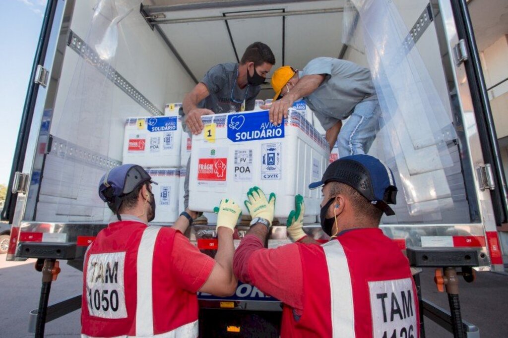 Estado recebe vacina para comorbidades e continuar 2ª dose