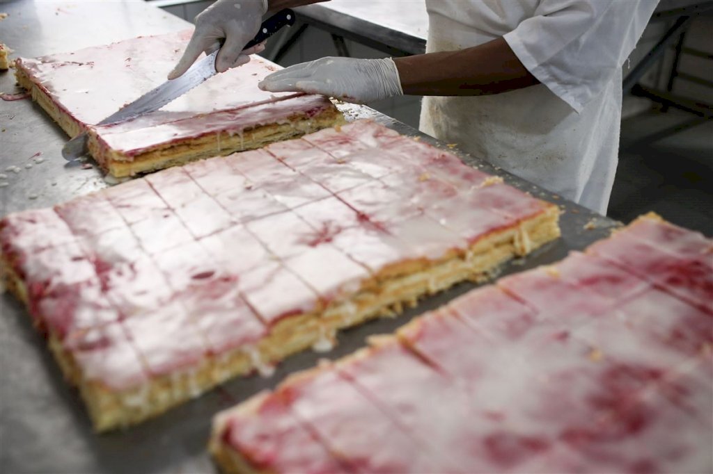 VÍDEO: Confeitaria Copacabana vive nas memórias dos santa-marienses