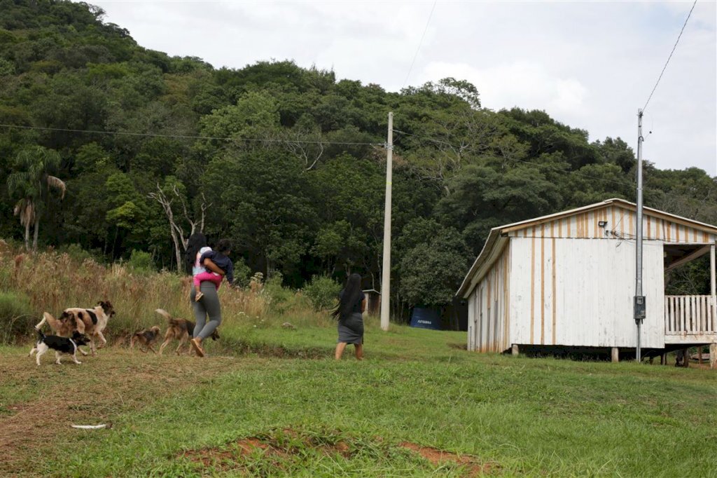 Pandemia afetou diretamente venda de artesanato da Aldeia Caingangue