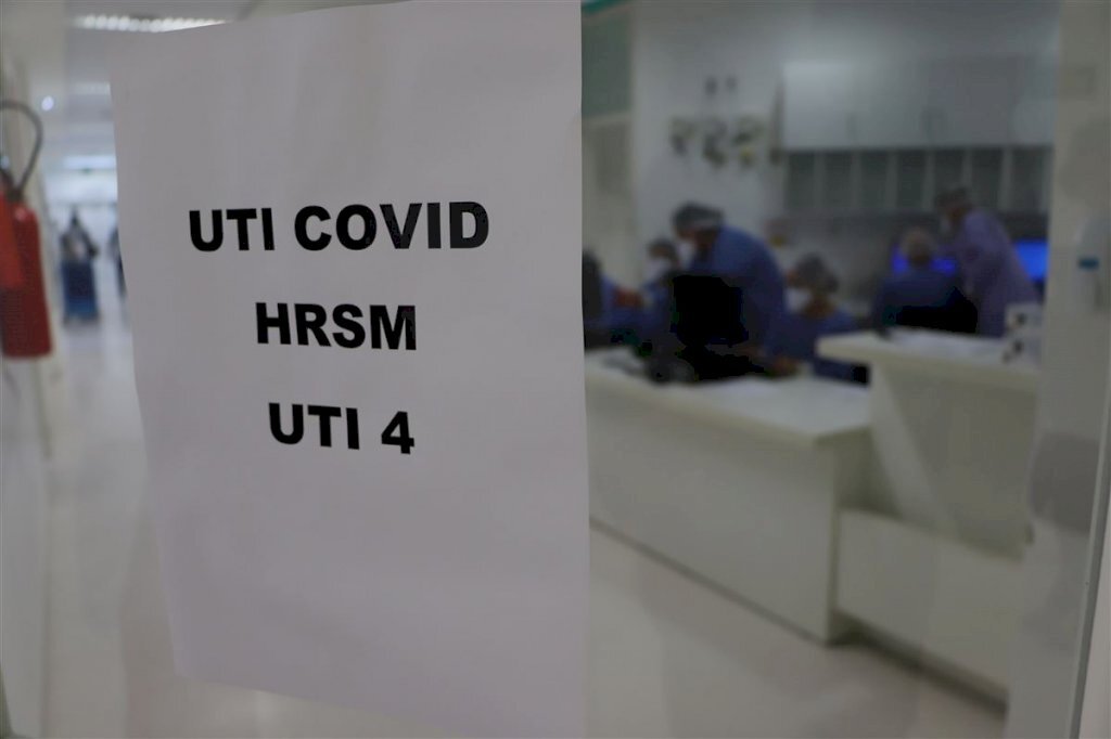 Pelo segundo dia consecutivo, ocupação de leitos de UTI do SUS está abaixo dos 100%