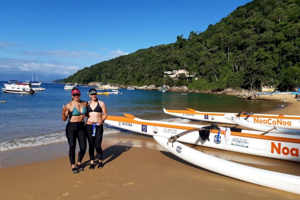 Atletas santa-marienses participam de travessia em Angra dos Reis-RJ