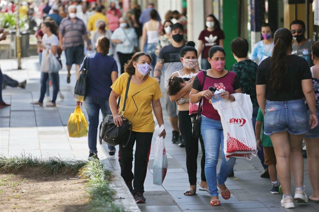 Vendas de novembro sobem 27% em relação a outubro em Santa Maria