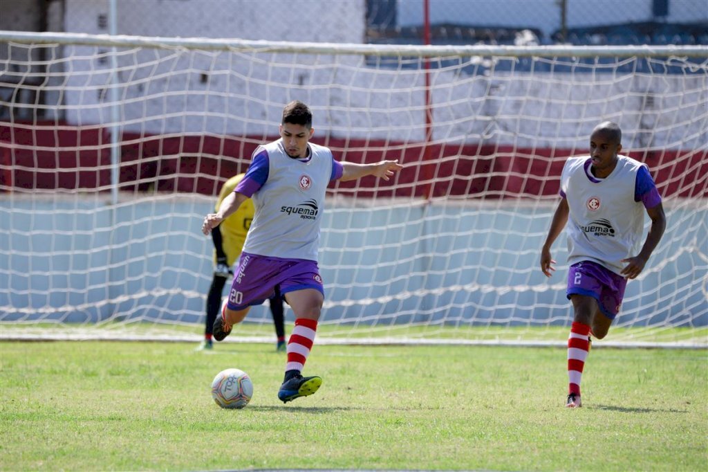 Inter-SM decide vaga na final da Copinha contra o Santa Cruz