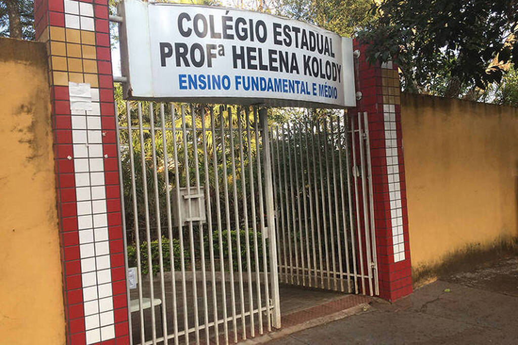 Ex-aluno invade escola e mata estudante a tiros no Paraná