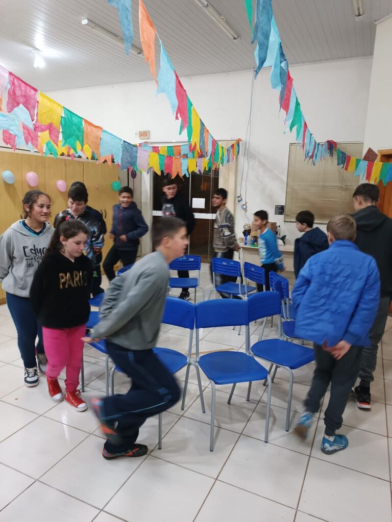 Zortéa promove festa junina aos alunos da Casa da Cultura