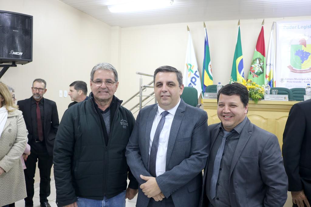 CEPRAG E O PRESIDENTE PATRIQUE ALENCAR SÃO HOMENAGEADOS PELA CÂMARA DE VEREADORES DE PRAIA GRANDE