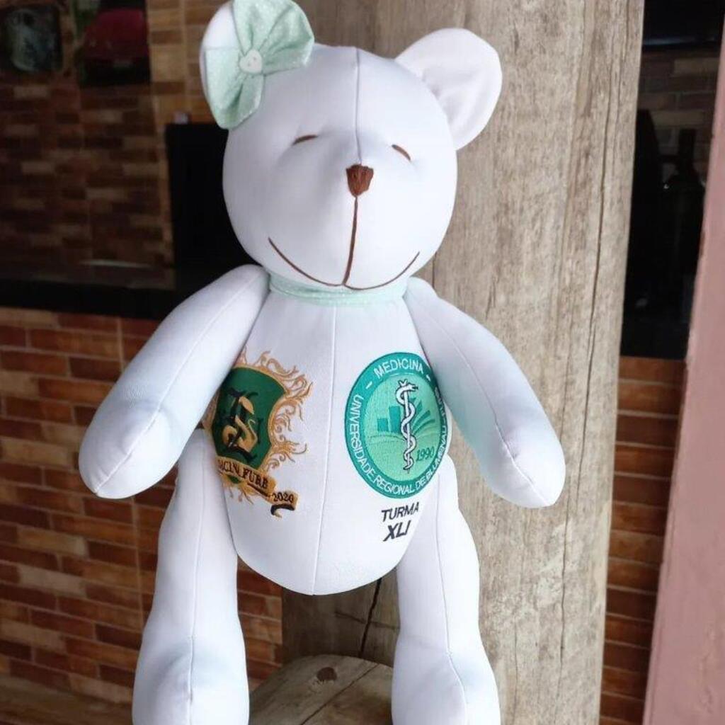 Memórias afetivas trans formadas em urso