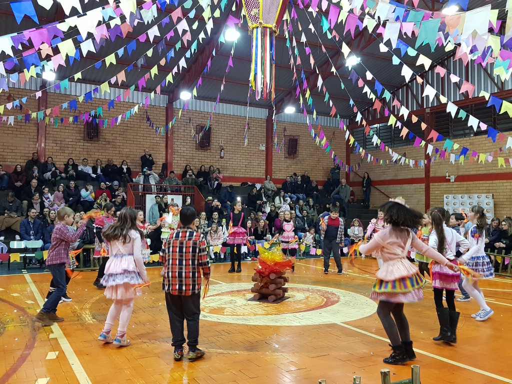 Festa Junina do Instituto Educacional CVE é um sucesso