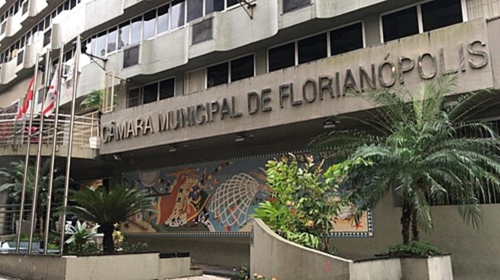 Câmara Municipal de Florianópolis promove homenagem à imprensa catarinense