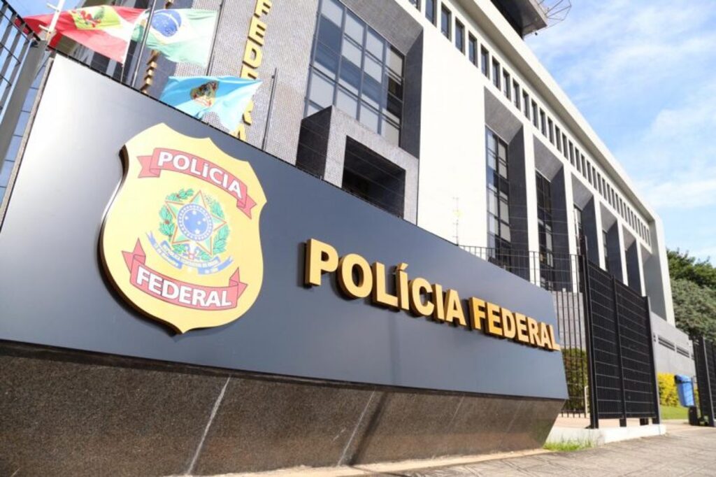 Polícia Federal deflagra operação de combate à pornografia infantil na internet