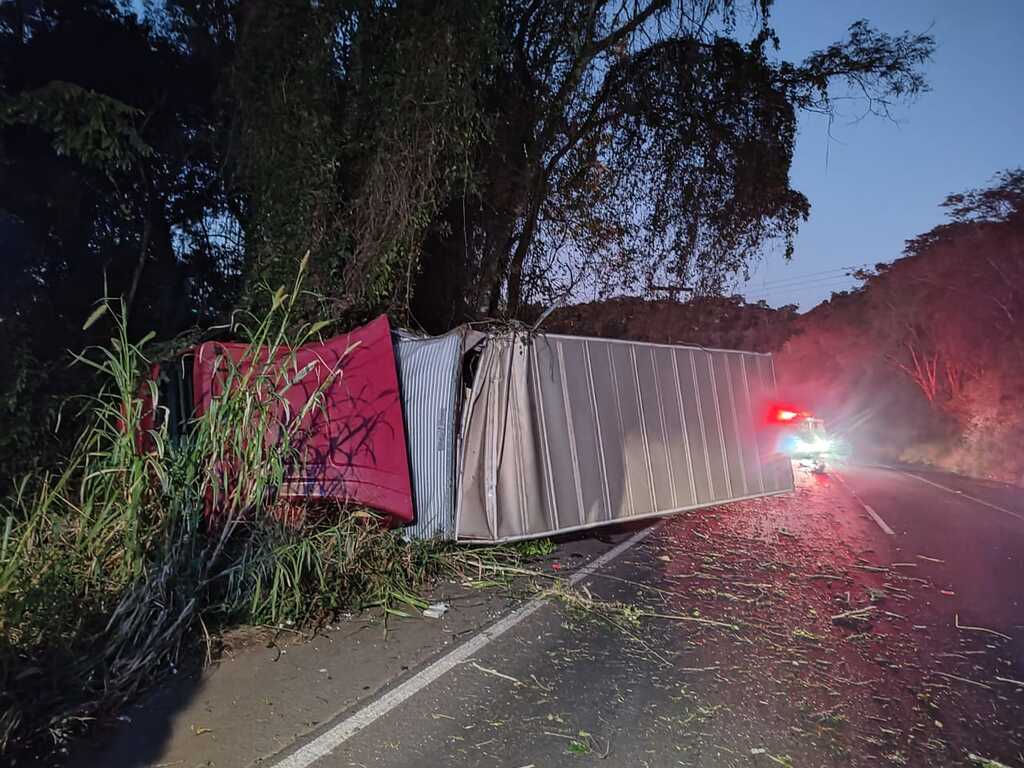 Acidente de trânsito é registrado nesta quarta-feira na SC-157