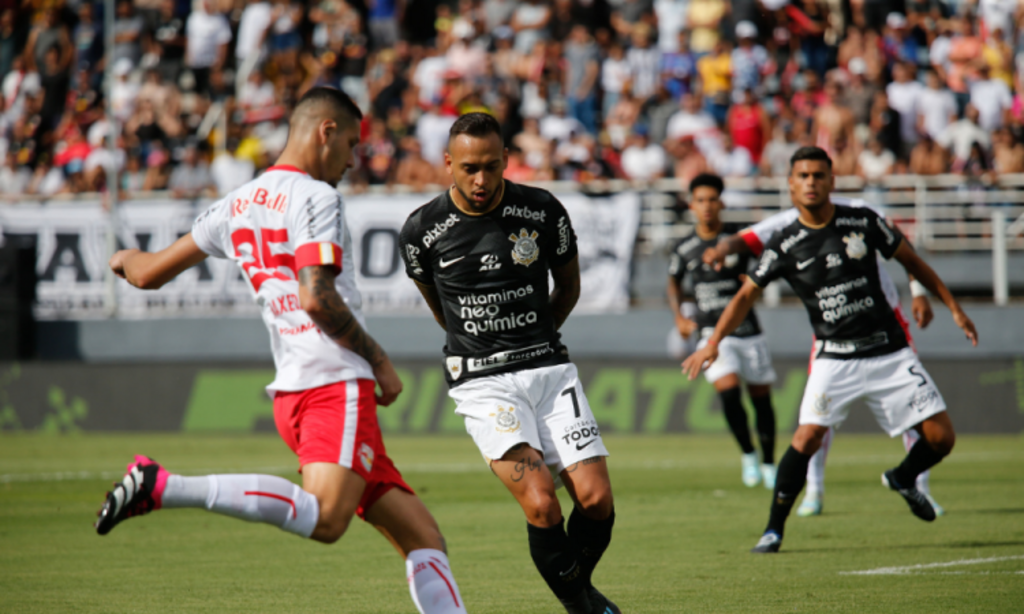 Bragantino vence Corinthians por 1x0