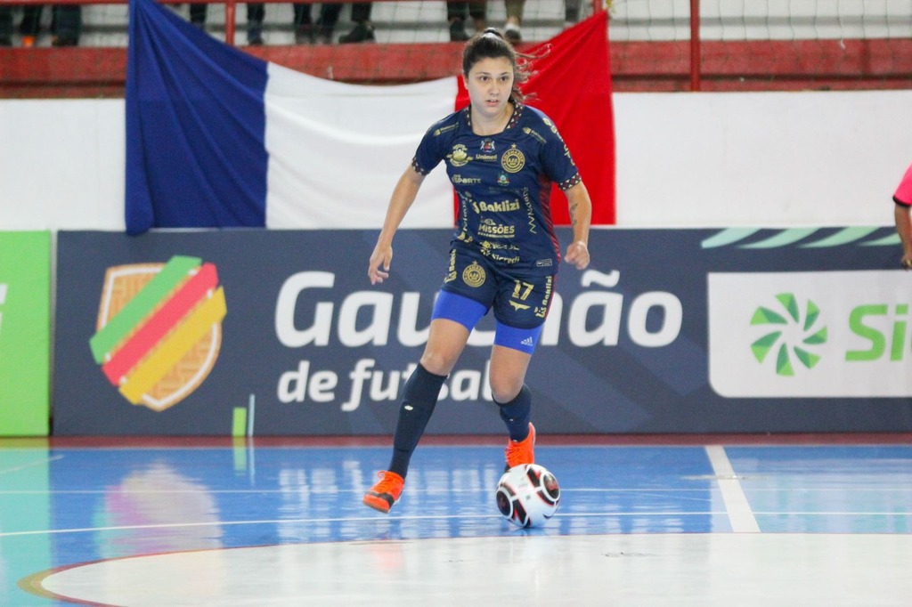 Fernanda Malfussi - Ana Clara fez dois gols na goleada da Celemaster.