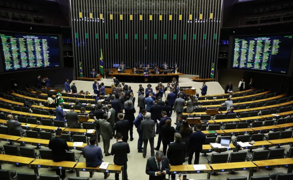 Mike Sena/ Câmara dos Deputados - A sessão do Plenário desta segunda está marcada para as 16 horas.