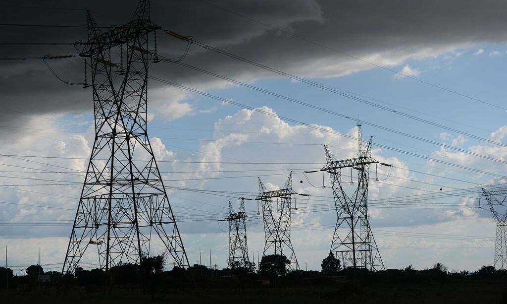 Leilão de linhas de transmissão vai gerar investimento de R$15 bilhões