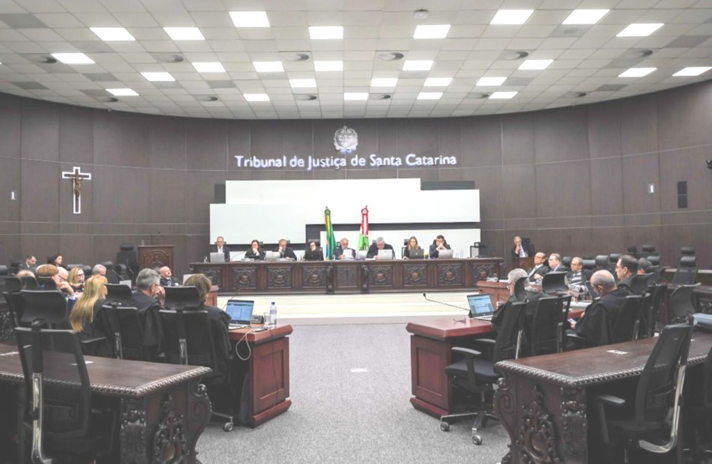 TJ-SC decide pela constitucionalidade do PIX do Governo Moisés, mas impõem regras para novas transferências