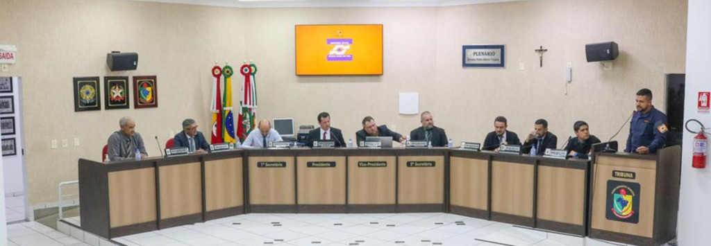 COORDENADOR DA DEFESA CIVIL DE SANTA ROSA DO SUL FAZ EXPLANAÇÃO NA CÂMARA DE VEREADORES