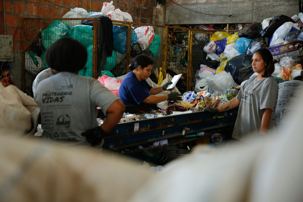 Em dois meses, coleta seletiva arrecadou 110 toneladas de materiais recicláveis em Santa Maria