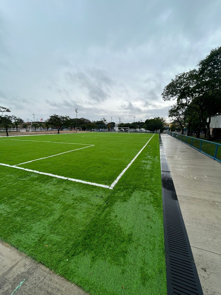 Prefeitura inaugura domingo a quadra pública de futebol society