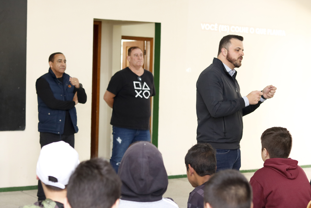 Assembleia Legislativa impulsiona iniciativa de prevenção às drogas em escolas da Serra