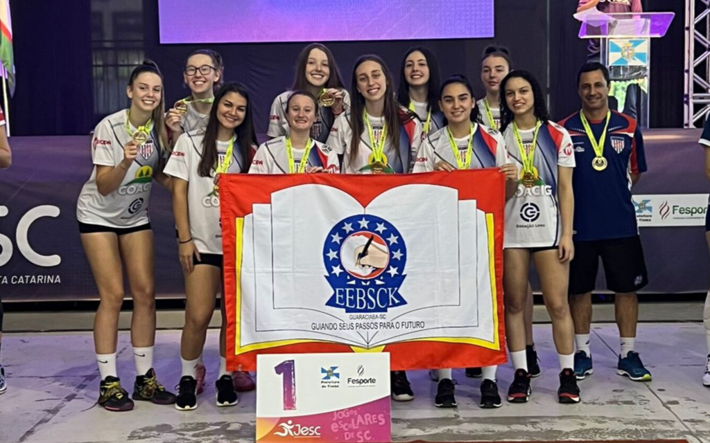 Guaraciaba alcança marca de 30 vezes campeã estadual no voleibol feminino de base