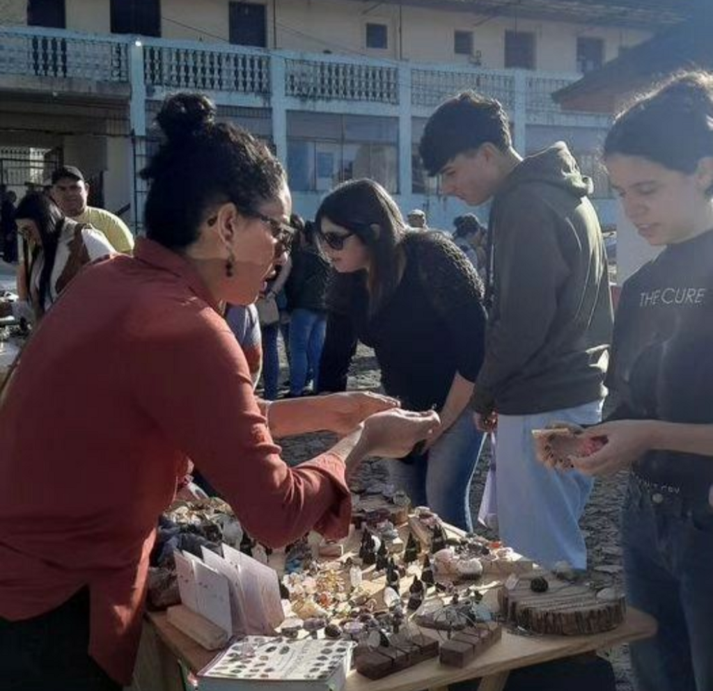 Feira da Vila Vicentina é sucesso de público