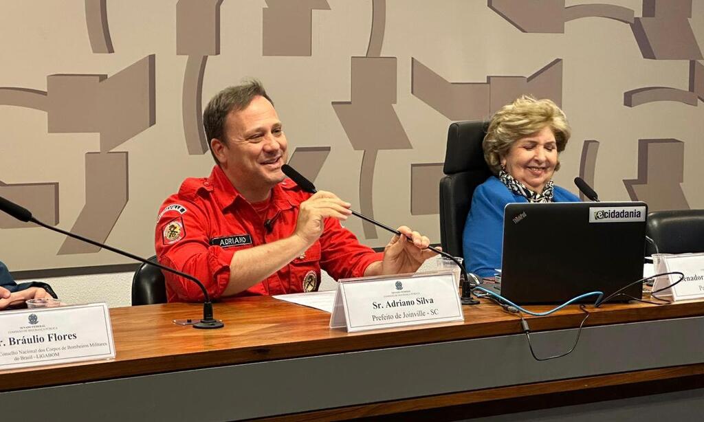 Prefeito Adriano Silva participa de Audiência Pública sobre os Bombeiros Voluntários no Senado