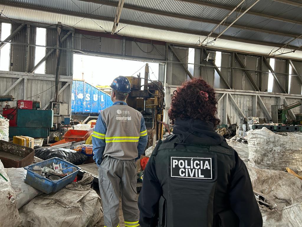 Foto: Divulgação PC - DP - Equipes visitaram, simultaneamente, 15 pontos de reciclagem de sucatas