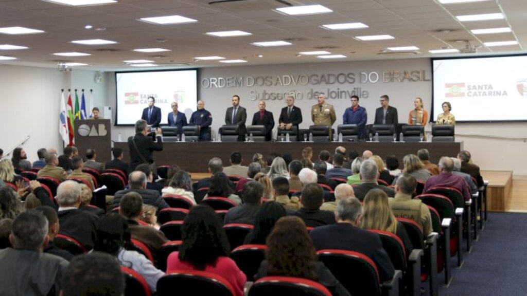 Novas diretorias de Consegs tomam posse em Joinville