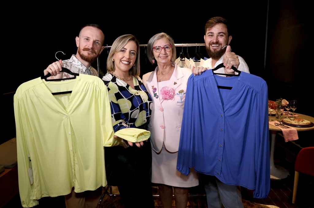 Coleção de camisas com design autoral gera recursos para Rede Feminina de Joinville